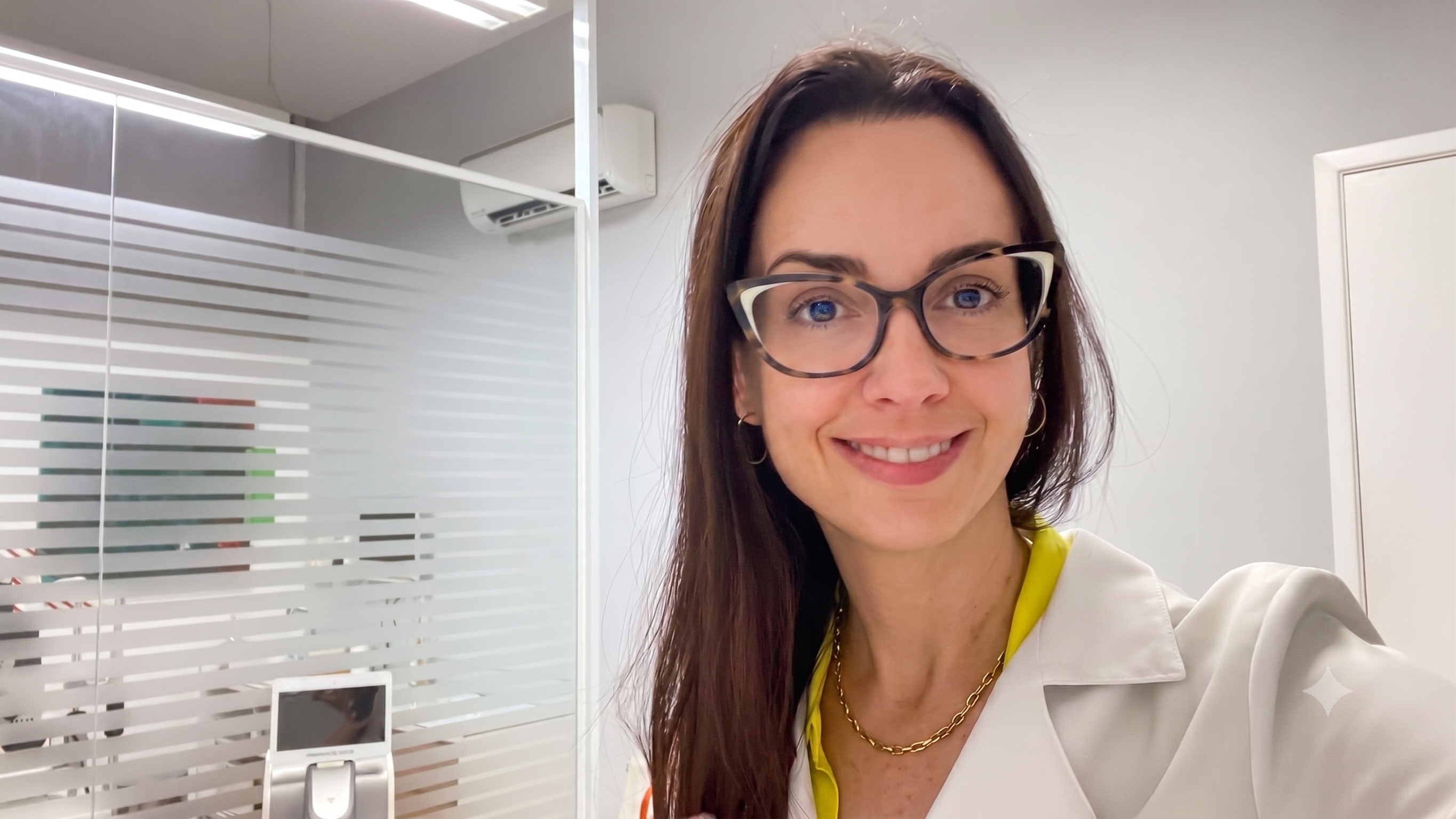 Dra. Andrea Santucci